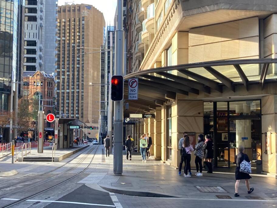 Fantastic Location - In Cbd Bon02617